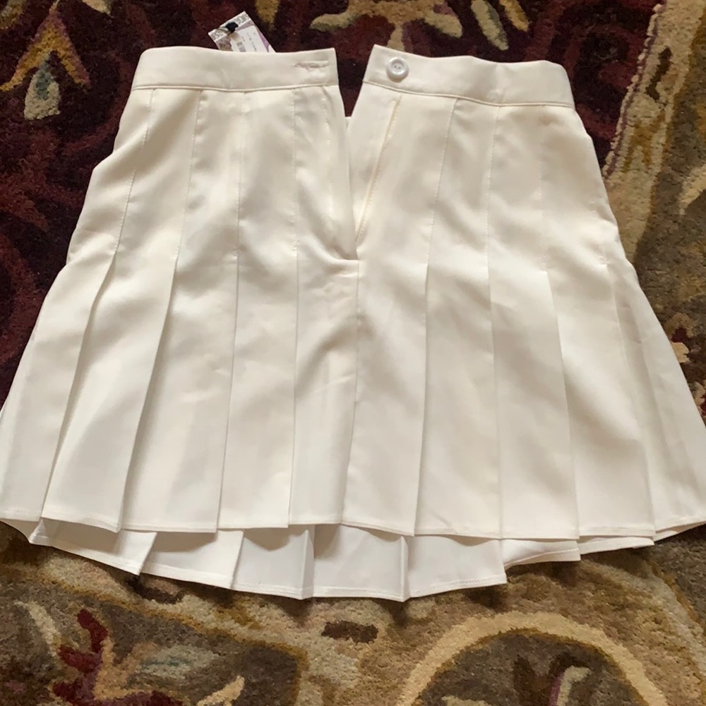 White tennis skirt